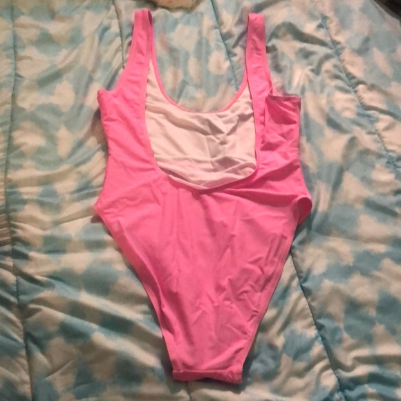 Ravesuits Esketit one piece swimsuit - Picture 3 of 3